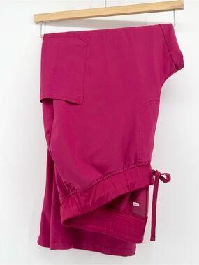 Mandala Equa-Tek Scrub Pants Womens 2XL Raspberry Magenta AS IS Hem Smudges